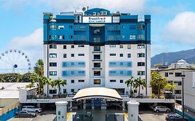 Breakfree Royal Harbour